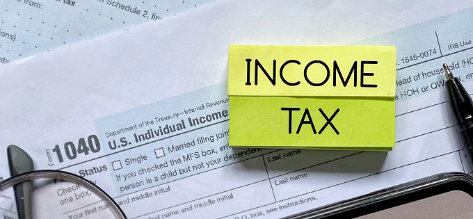 FAQ-Income-Tax-Form-and-Sticky-Notes-680x315px