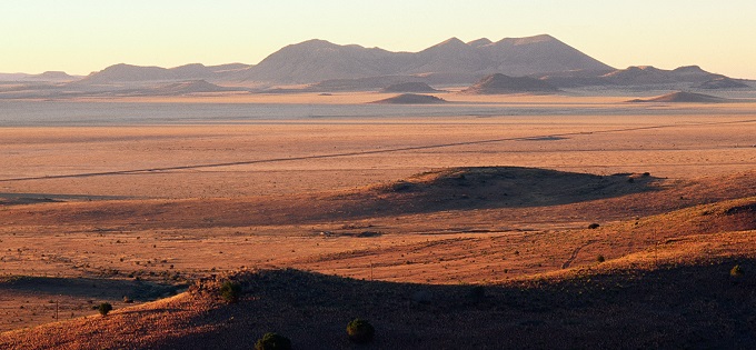 Golden hills and horizon