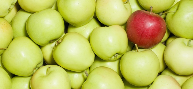 Article-Red-Apple-Among-Green-Apples-680x315